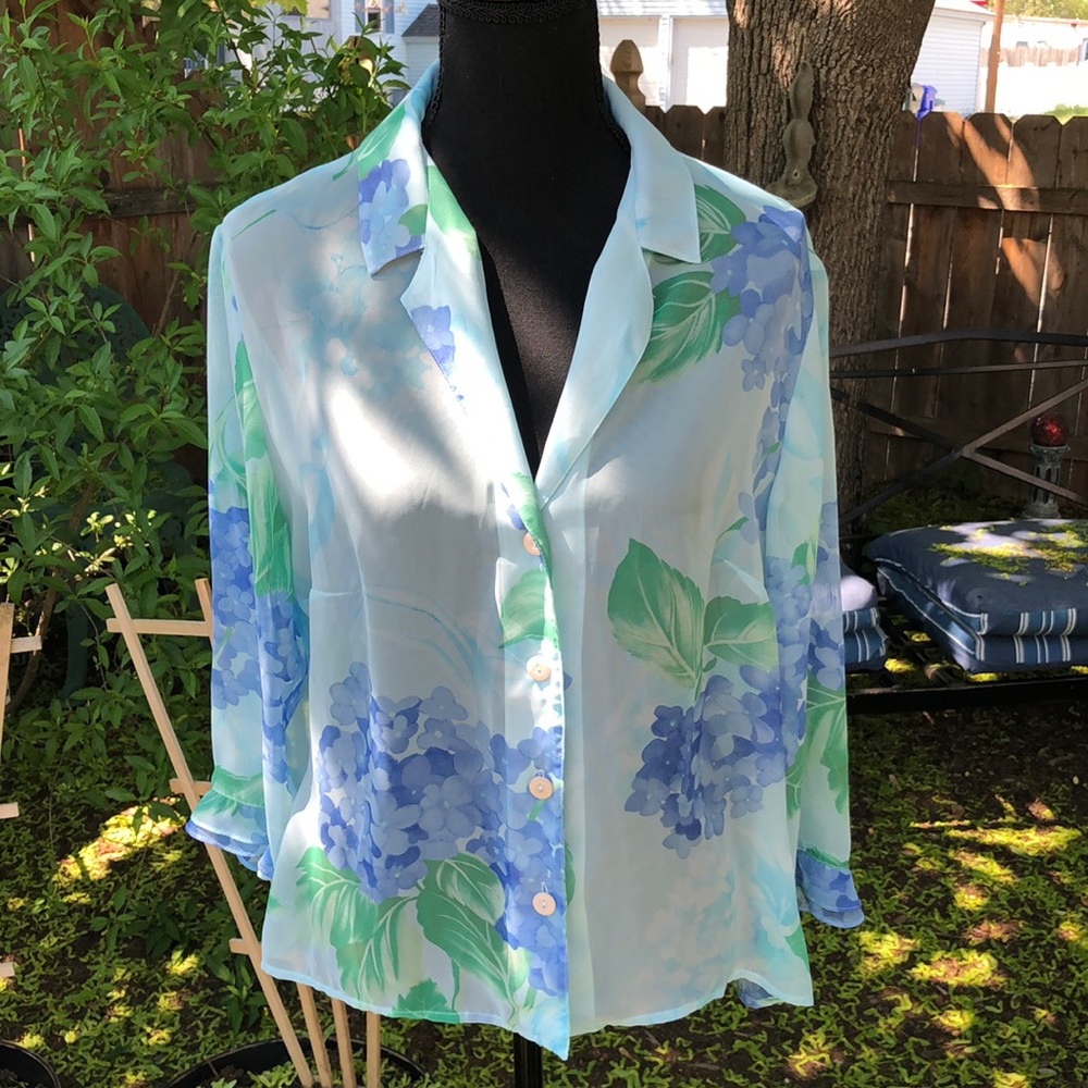 sheri martin blouse size medium